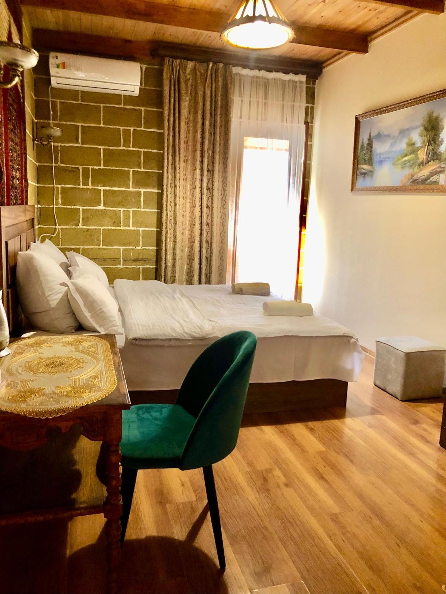 Guest House Anahit Ijevan Exterior photo
