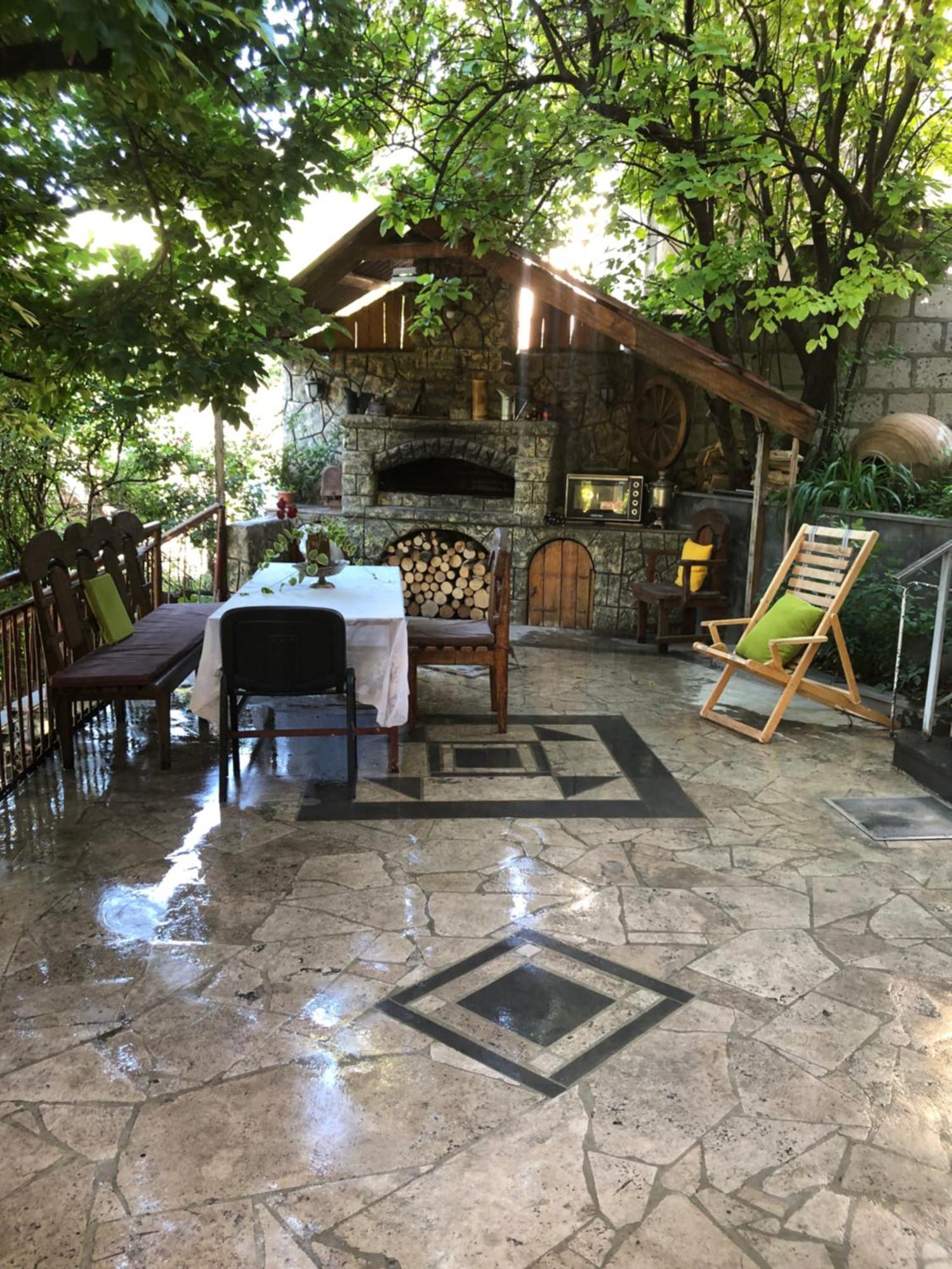 Guest House Anahit Ijevan Exterior photo